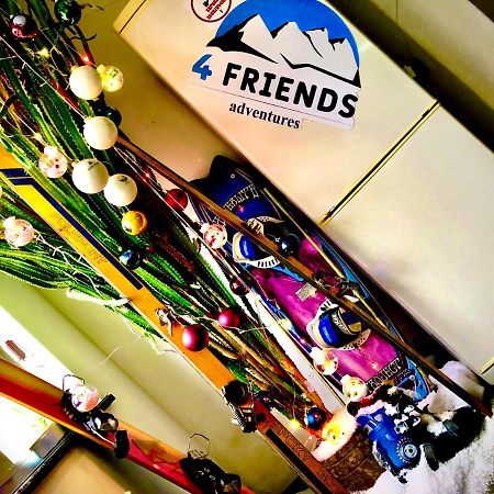 4 Friends Hostel 예레반 외부 사진