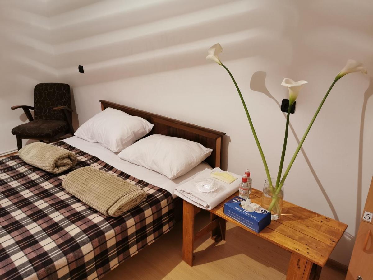 4 Friends Hostel 예레반 외부 사진