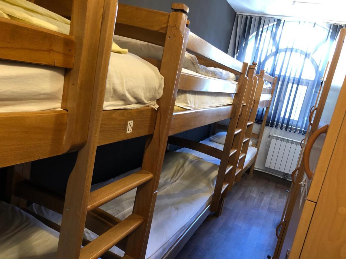 4 Friends Hostel 예레반 외부 사진
