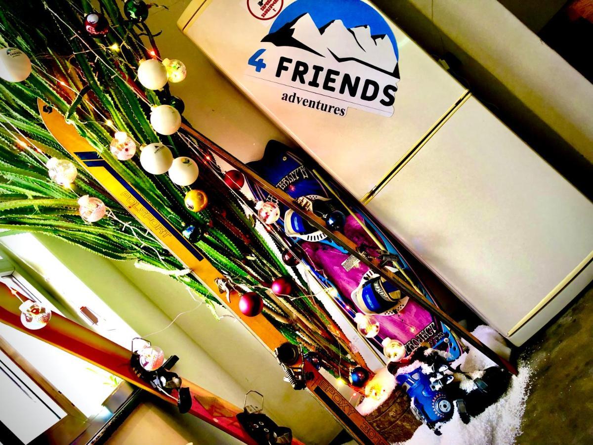 4 Friends Hostel 예레반 외부 사진